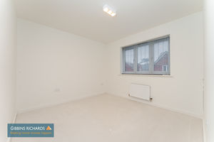 Bedroom- click for photo gallery